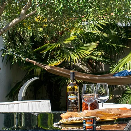 Prázdninový dům Maisonnette Climatisee 4p - Barbecue - Jardin Jurançon